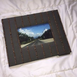 Beaded picture frame